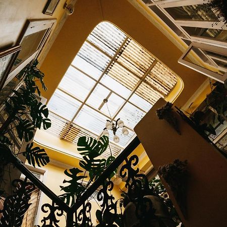 Rock Cliff Home Stay Shillong Exterior foto