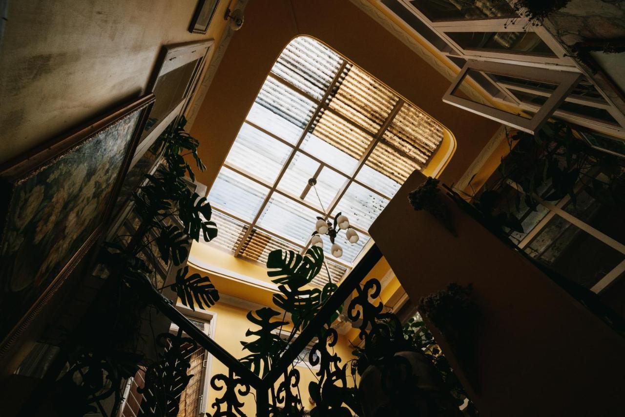 Rock Cliff Home Stay Shillong Exterior foto